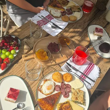 Maison d'hôtes Mrizi I Zanave 3*